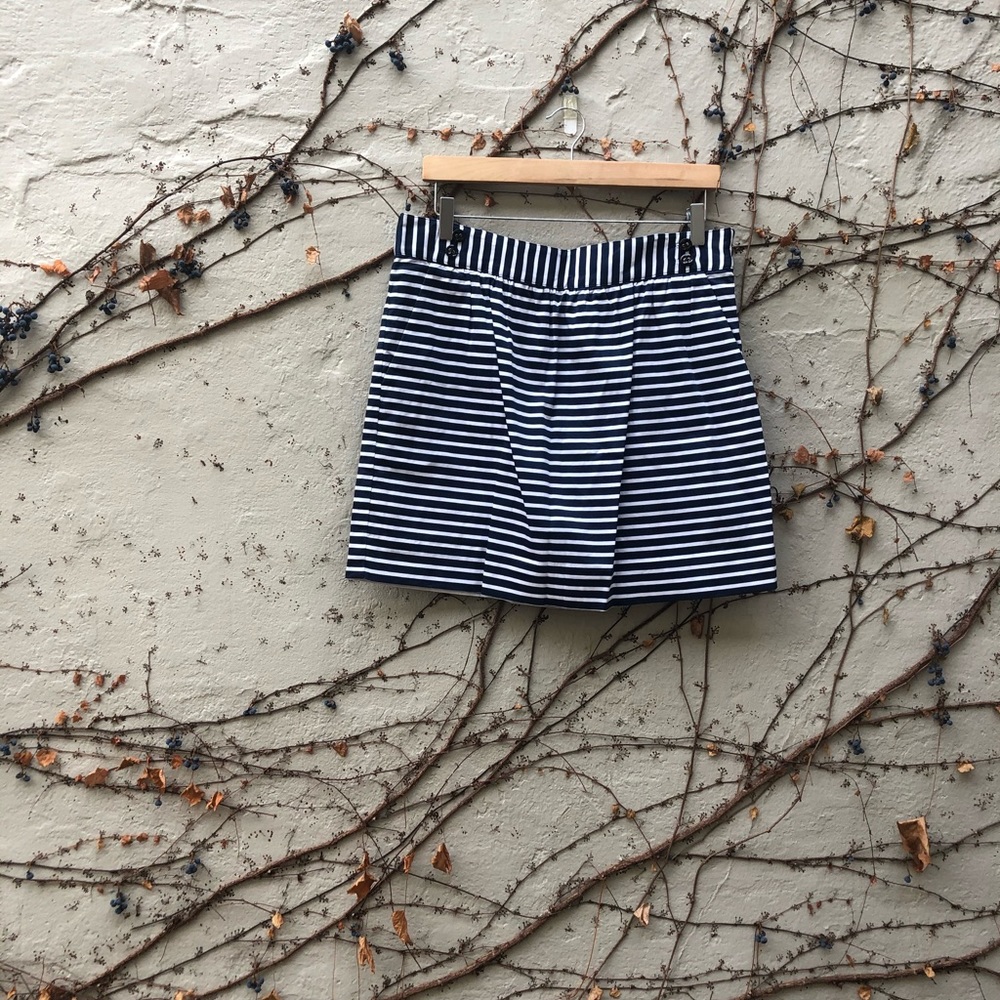 Vineyard Vines Stripped Navy Skirt